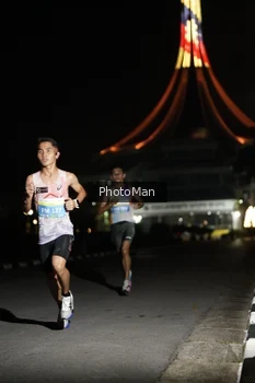 Runner Photo 3187918