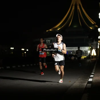 Runner Photo 3187951