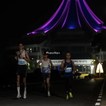 Runner Photo 3187964