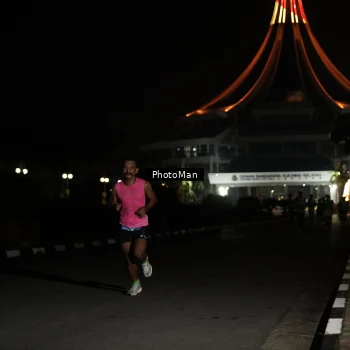 Runner Photo 3187978
