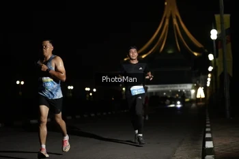 Runner Photo 3188005