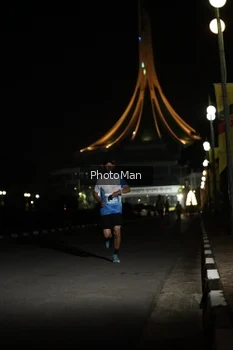 Runner Photo 3188043