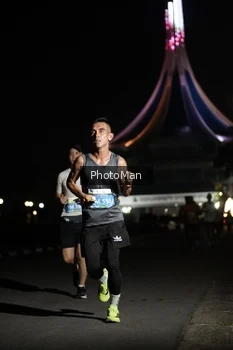Runner Photo 3188077