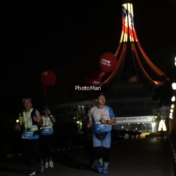 Runner Photo 3188990
