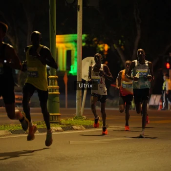 Runner Photo 3189004