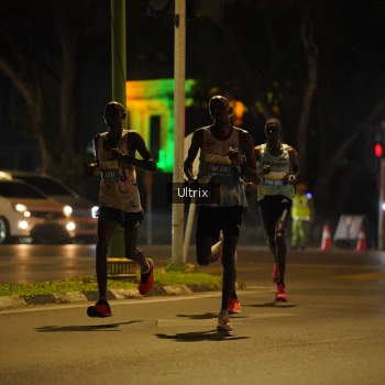 Runner Photo 3189008