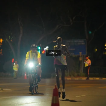 Runner Photo 3189010