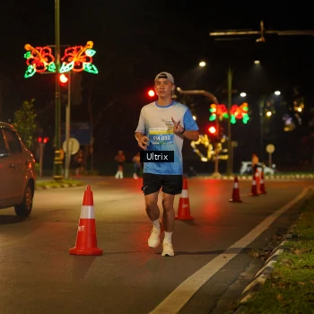 Runner Photo 3190006