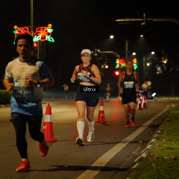Runner Photo 3190021