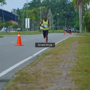 Runner Photo 3191810