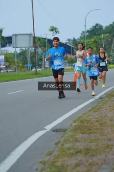 Runner Photo 3192160