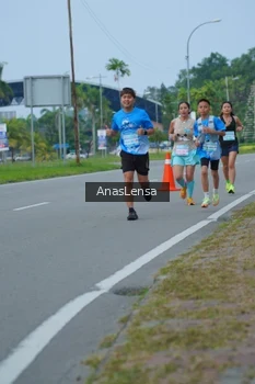 Runner Photo 3192162