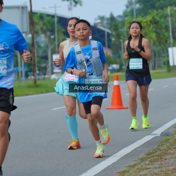 Runner Photo 3192170