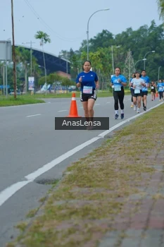 Runner Photo 3192213
