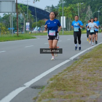 Runner Photo 3192219