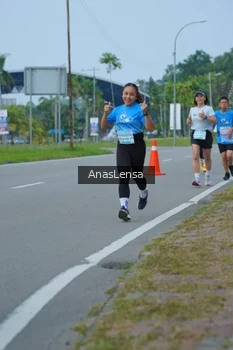 Runner Photo 3192236