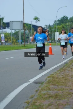 Runner Photo 3192243