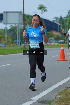 Runner Photo 3192253