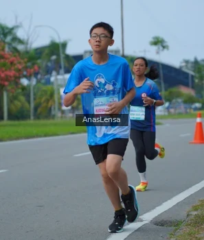 Runner Photo 3192277