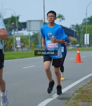 Runner Photo 3192279