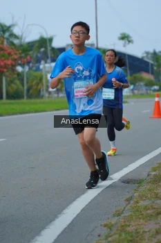 Runner Photo 3192280