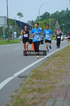 Runner Photo 3192304