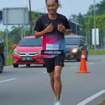 Runner Photo 3192397