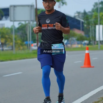 Runner Photo 3192495