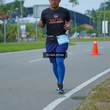 Runner Photo 3192499