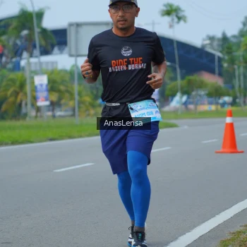 Runner Photo 3192501