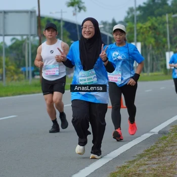 Runner Photo 3192620