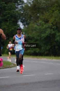 Runner Photo 3192646