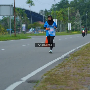 Runner Photo 3192937