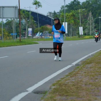Runner Photo 3192938