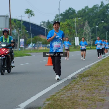 Runner Photo 3193054