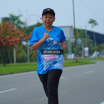 Runner Photo 3193093