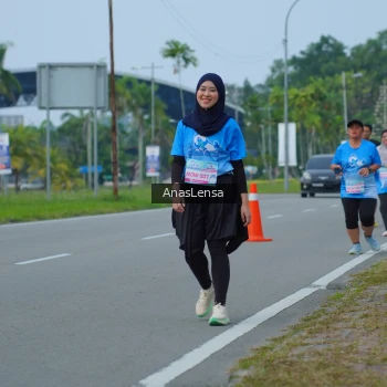 Runner Photo 3194363