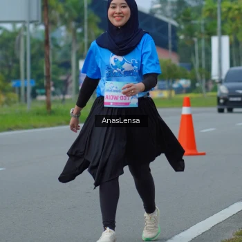 Runner Photo 3194371