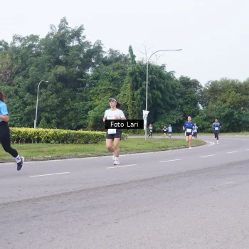 Runner Photo 3195216