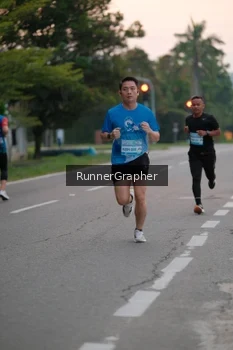 Runner Photo 3195506