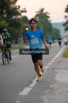Runner Photo 3195561