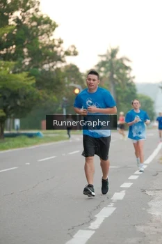 Runner Photo 3195682