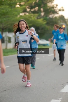 Runner Photo 3196058