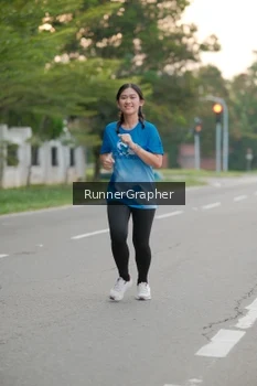 Runner Photo 3196110