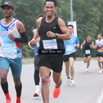 Runner Photo 3197998