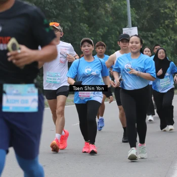 Runner Photo 3198093