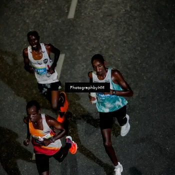 Runner Photo 3199416