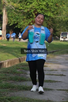 Runner Photo 3200758