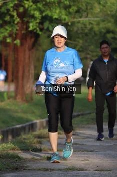 Runner Photo 3200811