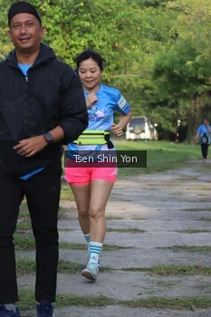 Runner Photo 3200912